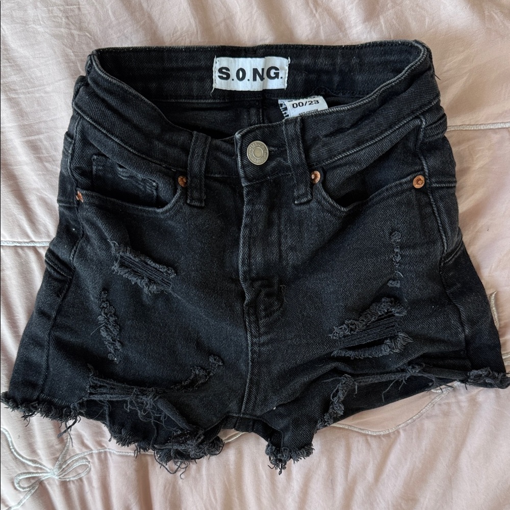 S.O.N.G. Women's Black Distressed Jean Shorts